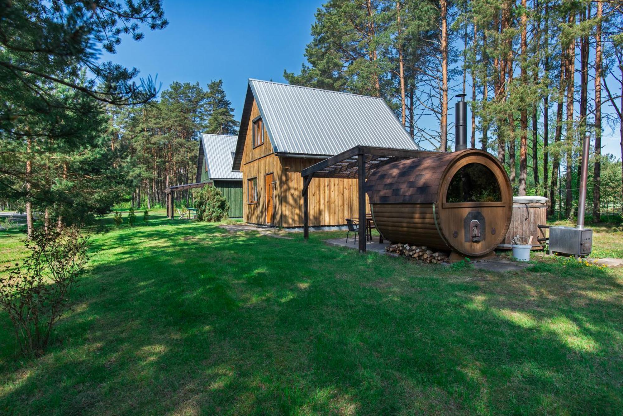 Metsaaeaere Accommodation Uulu Eksteriør billede