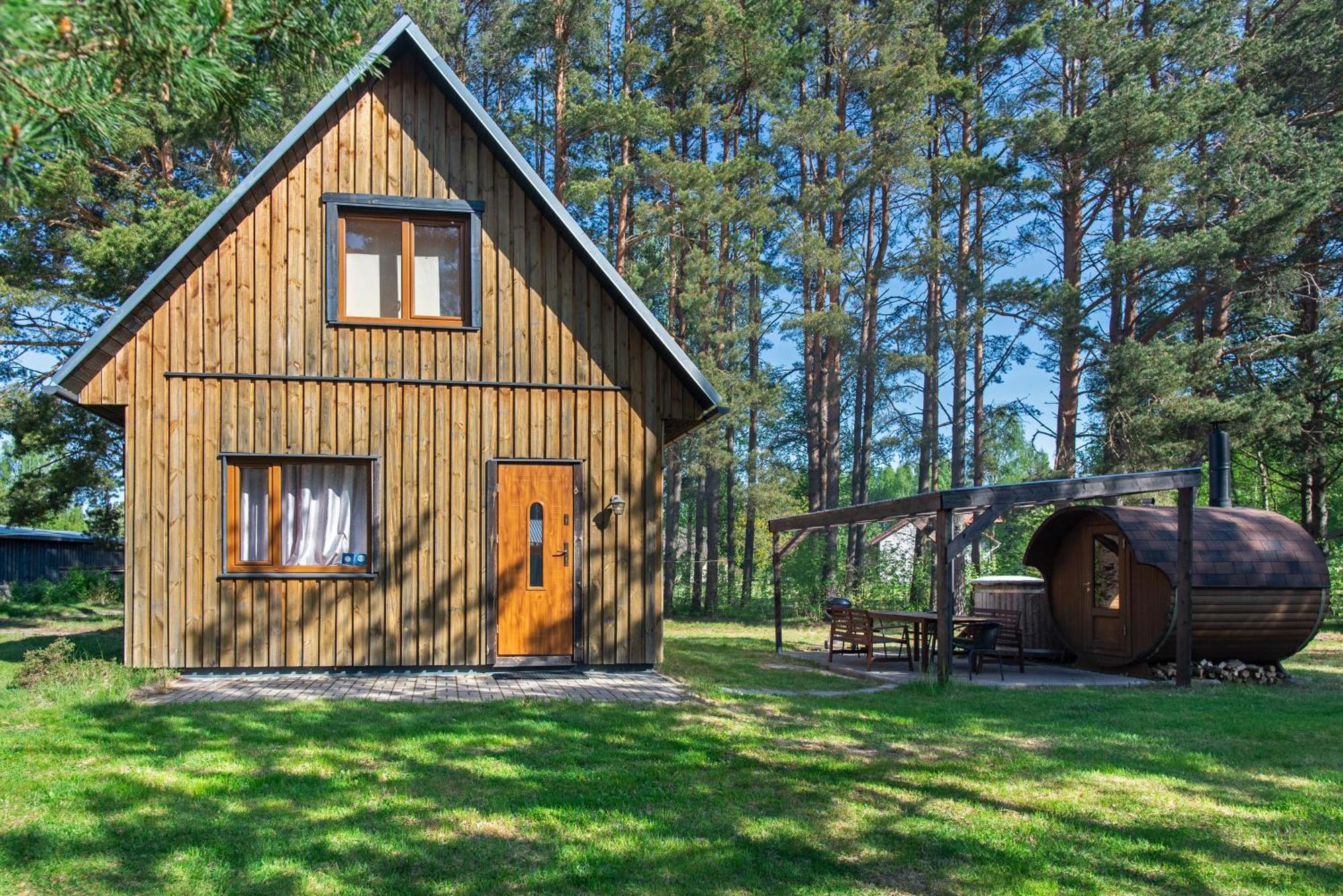 Metsaaeaere Accommodation Uulu Eksteriør billede