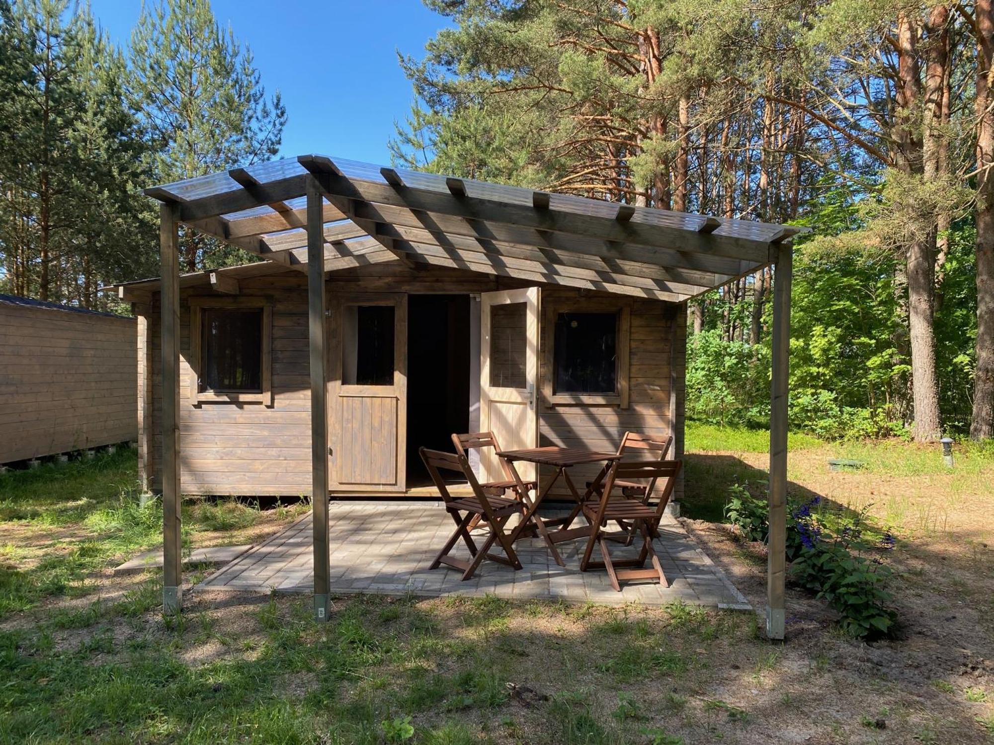 Metsaaeaere Accommodation Uulu Eksteriør billede