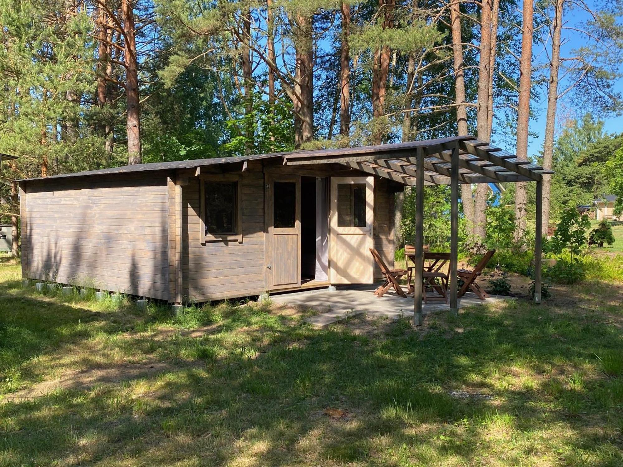 Metsaaeaere Accommodation Uulu Eksteriør billede