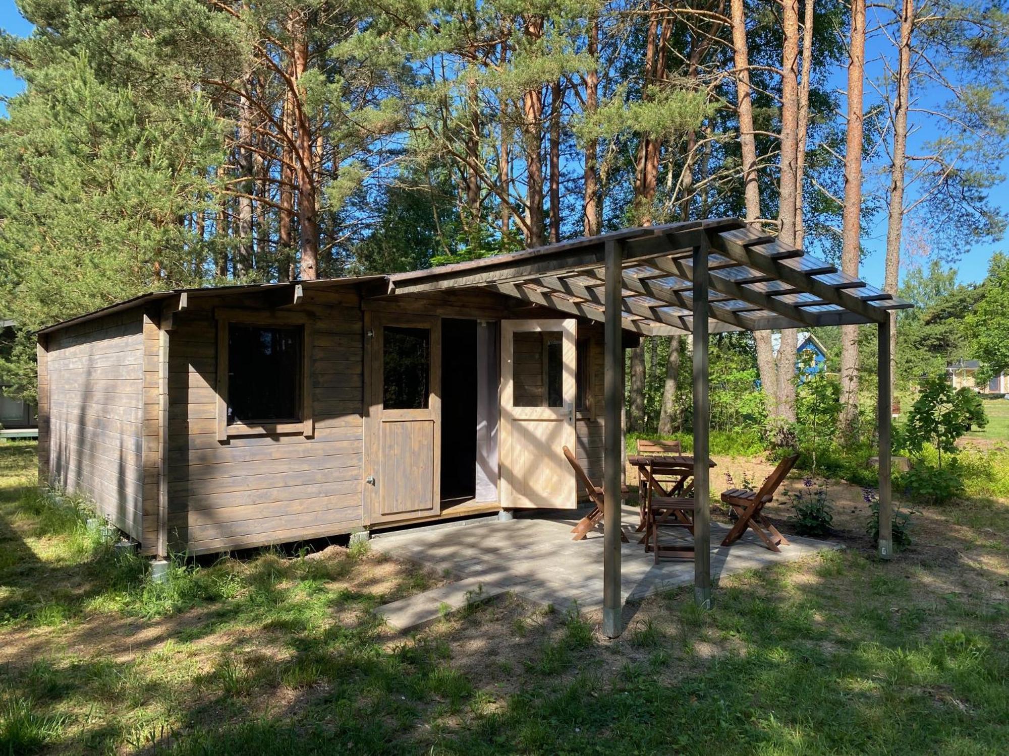 Metsaaeaere Accommodation Uulu Eksteriør billede