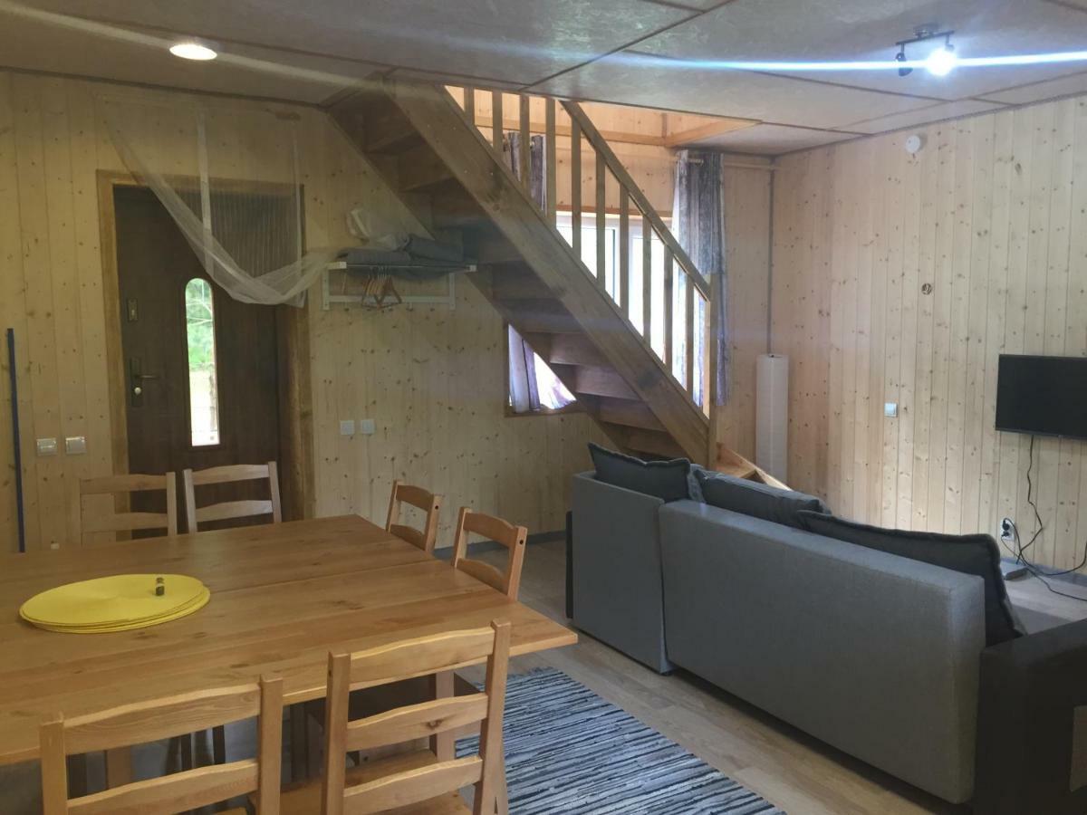 Metsaaeaere Accommodation Uulu Eksteriør billede